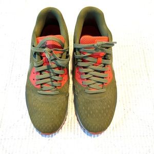 Pre-owned Men’s Nike Airmax Sneakers Size 10